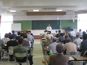 平成24年10月12日 シルバー大学校同窓会壬生支部総会講演02 平成24年10月12日 シルバー大学校同窓会壬生支部総会講演02